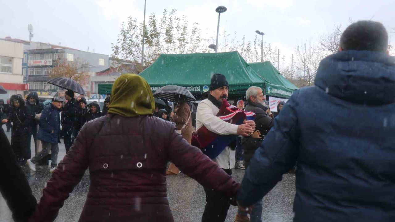 Doluya Rağmen Horon! Sakarya’da Hamsi Festivali Coşkusu