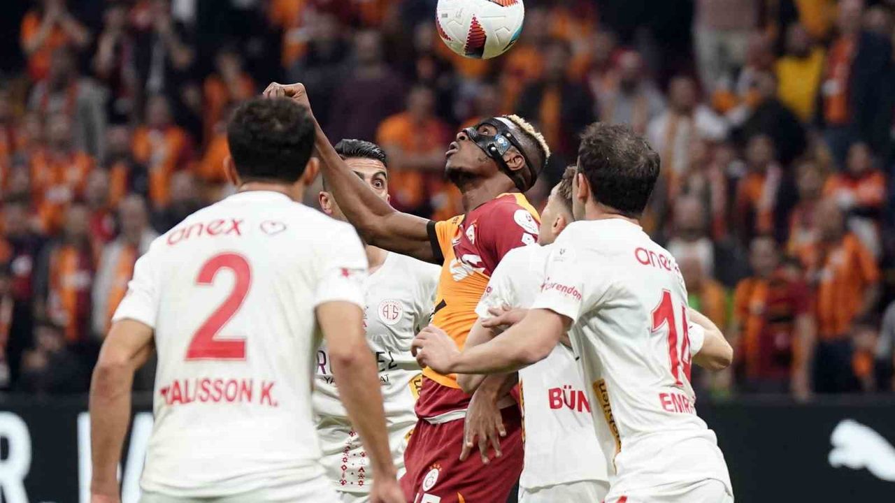 Galatasaray Antalyaspor Deplasmanında 59. Randevuya Çıkıyor