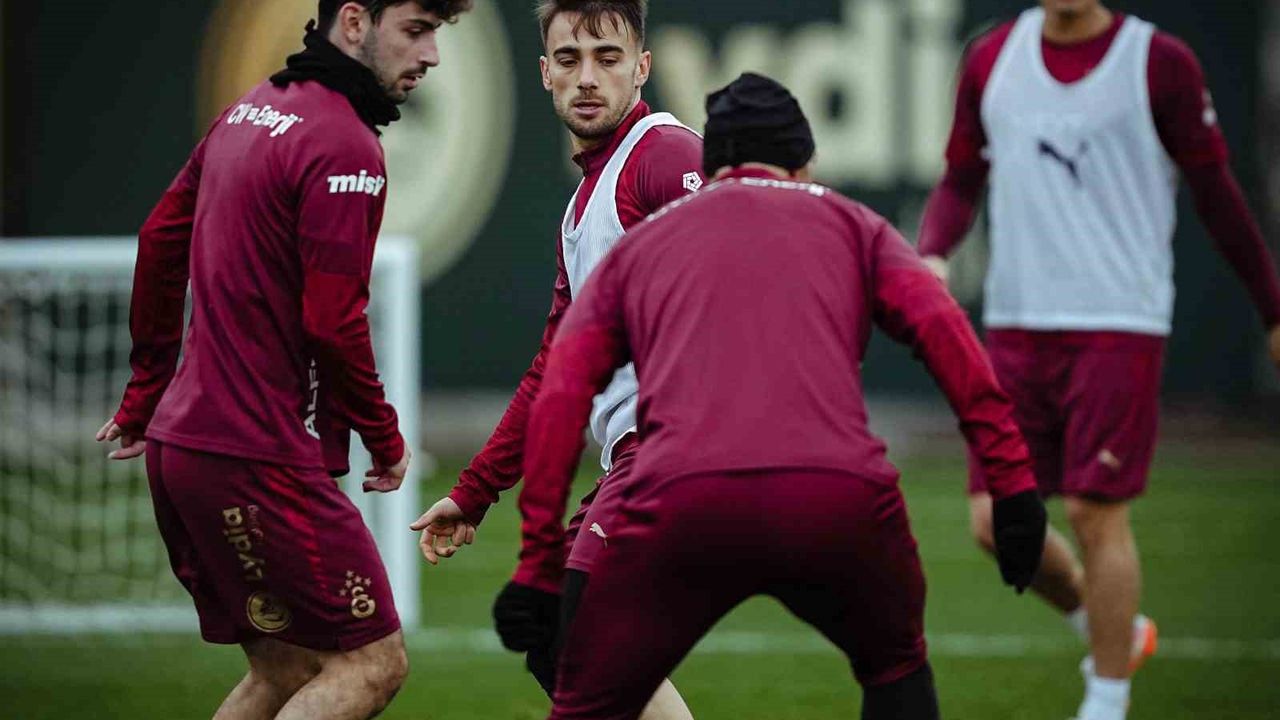 Galatasaray, Süper Lig’in 16. Haftasında Antalyaspor’a Hazırlanıyor