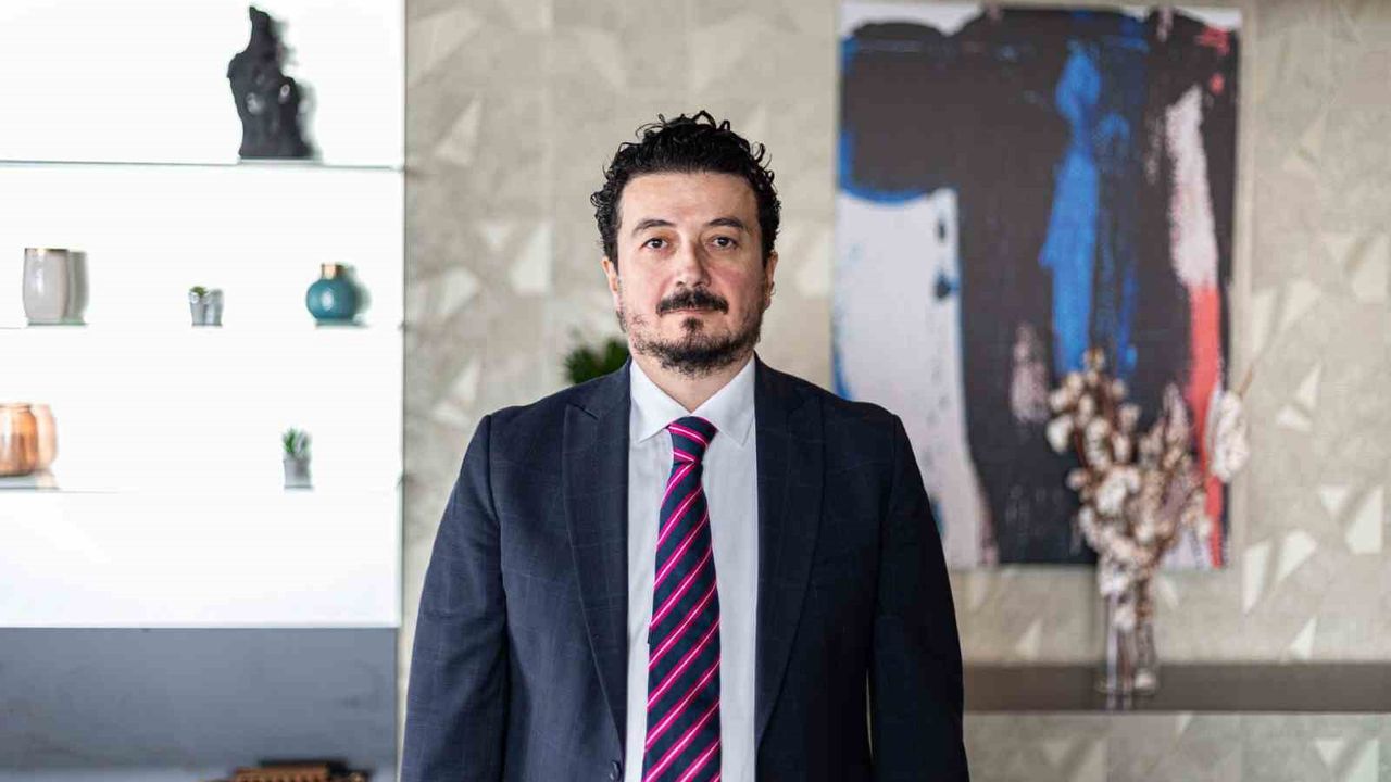 İş İnsanı Şükrü Tamer Başyazıcıoğlu: 'Türkiye'de ticari gayrimenkulde yeni dönem başladı'