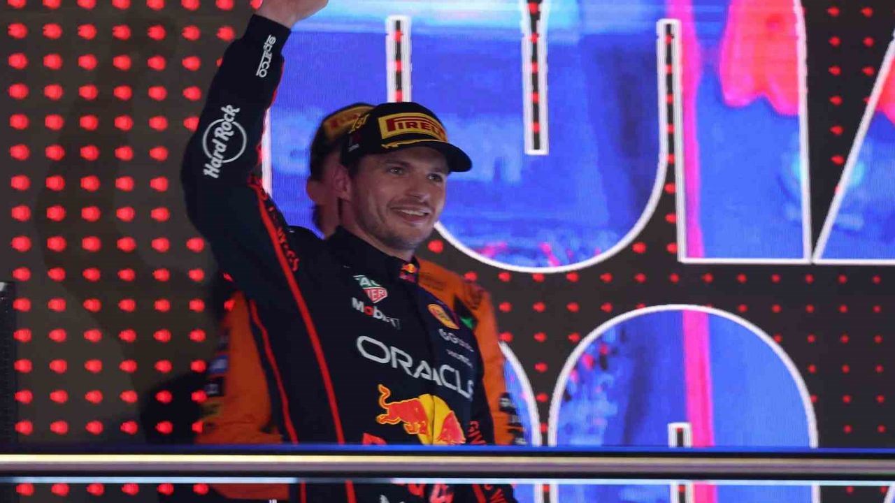 Katar Grand Prix'sini Max Verstappen kazandı