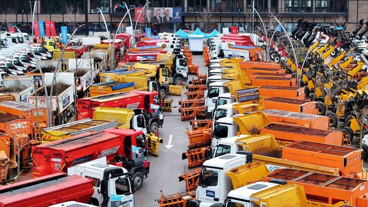 Kocaeli Büyükşehir Belediyesi’nden 265 Milyon Liralık Araç Yatırımı