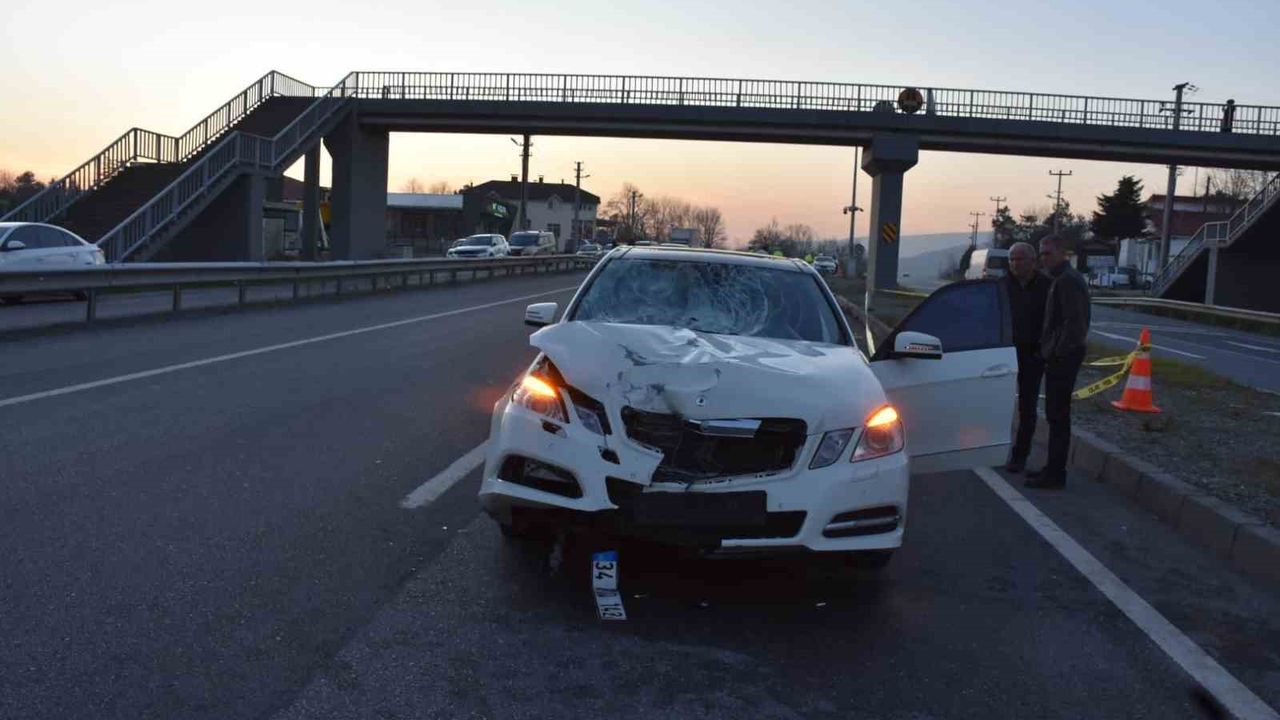 Sakarya Hendek’te Üst Geçit Yakınında Feci Kaza: Bir Kişi Hayatını Kaybetti