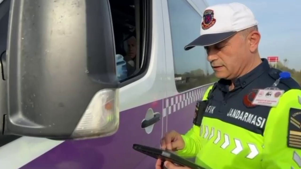 Sivil kıyafetli jandarmalar sahada: Toplu taşımada sıkı takip