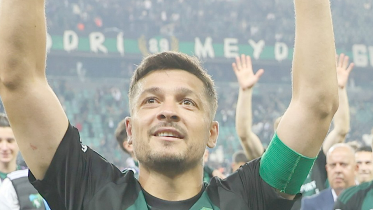 Kocaelispor’un Kaptanı Ahmet Oğuz’a Transfer Döneminde Yoğun İlgi