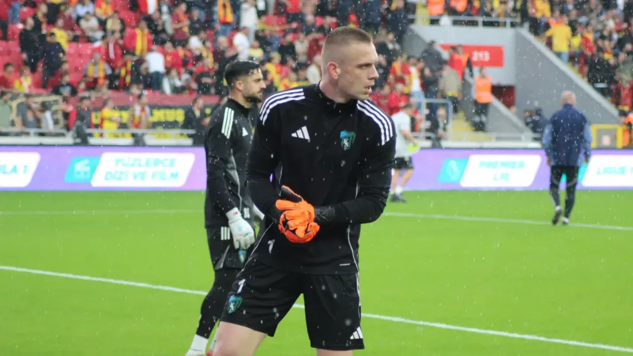 Kocaelispor’da İlk Yarıda En Çok Süre Alan İsim Aleksandar Jovanovic Oldu