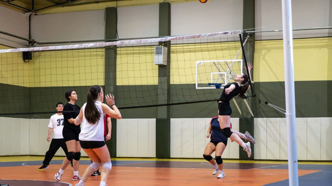 Ali Fuat Başgil SBL, Uras Ege için sahaya çıktı