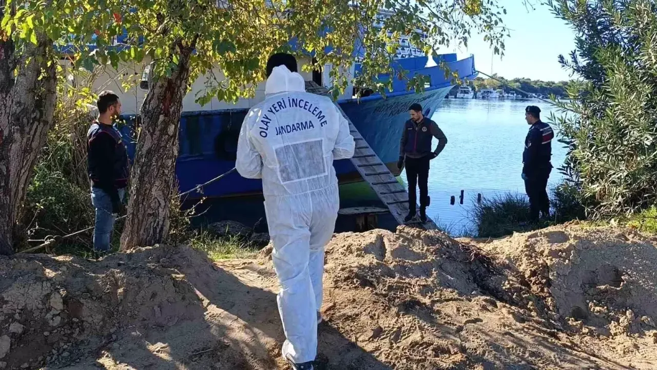 Manavgat Irmağı’nda Balıkçılar Tarafından Erkek Cesedi Bulundu