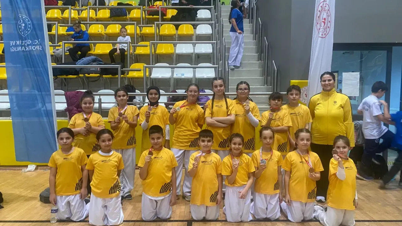 Başiskeleli Gençler Kocaeli Karate Şampiyonası’nda Parladı
