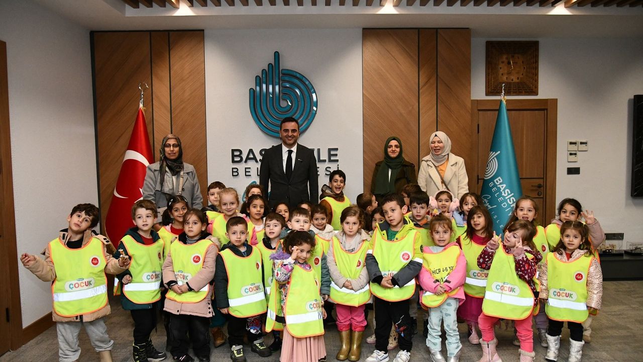 Başiskele’de 4–6 Yaş Kur’an Kursu Öğrencileri Belediyeyi Ziyaret Etti