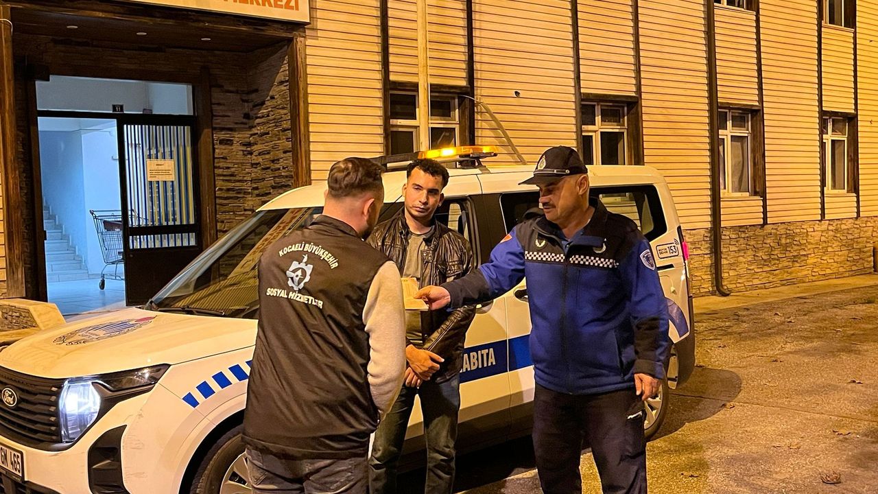 Büyükşehir Zabıtası Görevde, Vatandaş Güvende