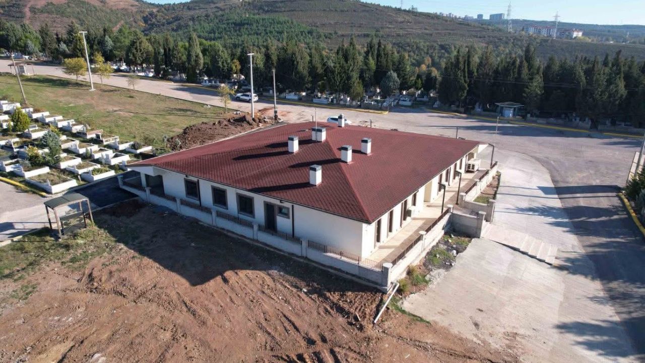 Büyükşehir’den Derince’ye Modern Mezarlık Hizmet Binası: Cenaze Hizmetlerinde Yeni Dönem