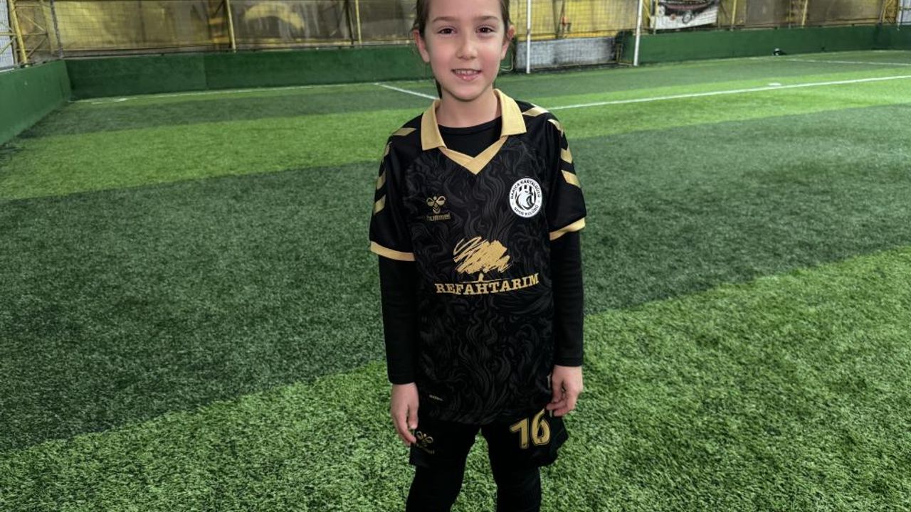 Kocaeli’nin Futbolcu Adayı Defne Mina Şatır'ın Golü Viral Oldu