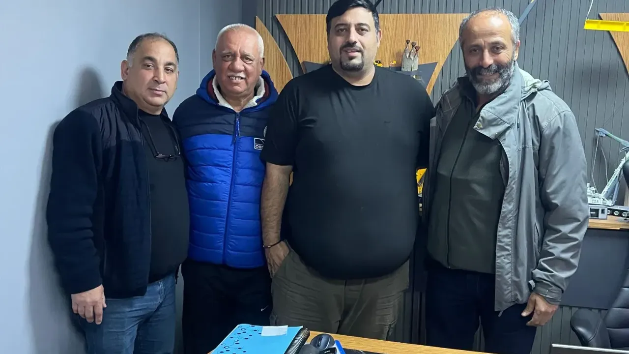 Derince Birlik Spor’dan Tekin Uygur’a Geçmiş Olsun, Haydar Aydın’a Hayırlı Olsun Ziyareti