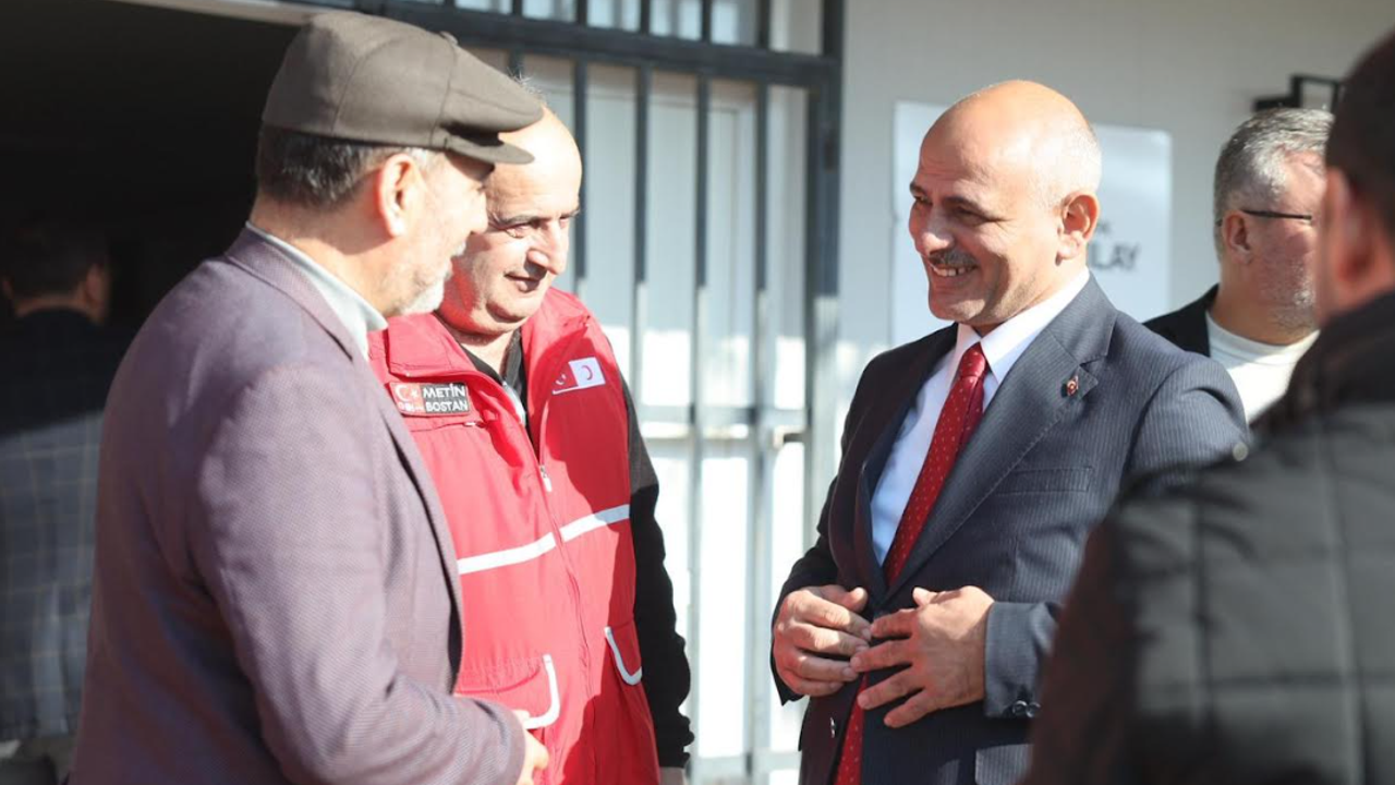 Şener Söğüt’ten Türk Kızılay Körfez Şubesi’ne Tam Not: “Örnek Çalışmalarıyla Körfez’e Değer Katıyor”