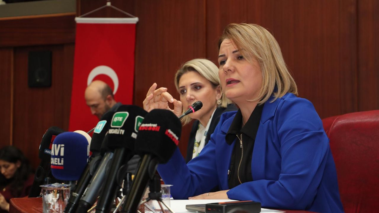 Başkan Hürriyet: “Bir çocuğu siyasetinize alet edemezsiniz!”