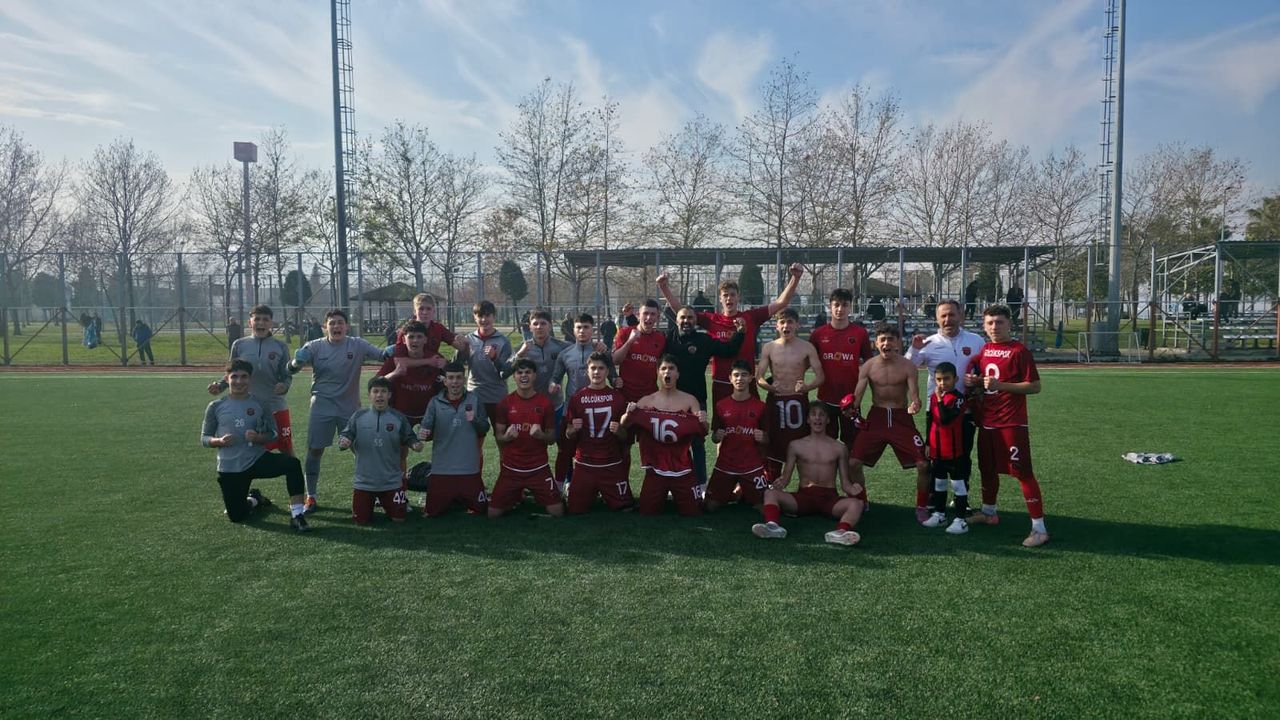 Gölcükspor Altyapısından Çifte Galibiyet