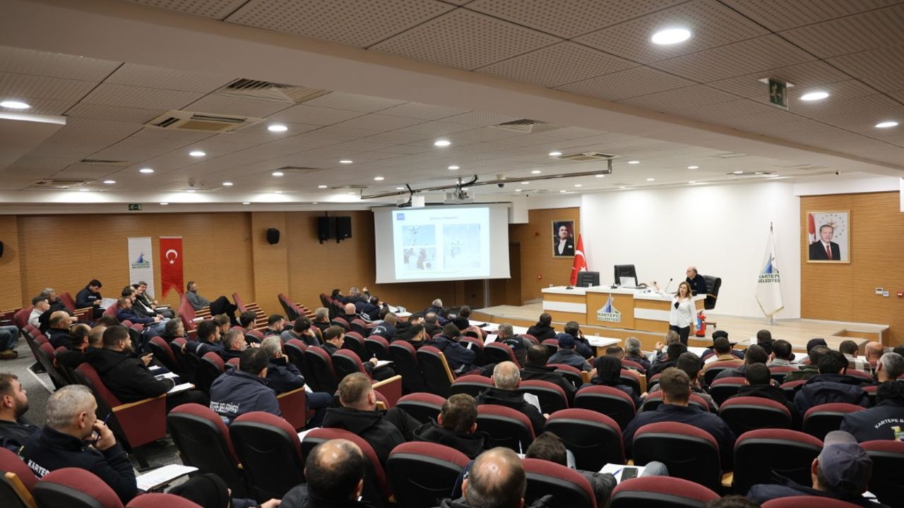 Kartepe Belediyesi Fen İşleri Personeline Uygulamalı İş Güvenliği Eğitimi