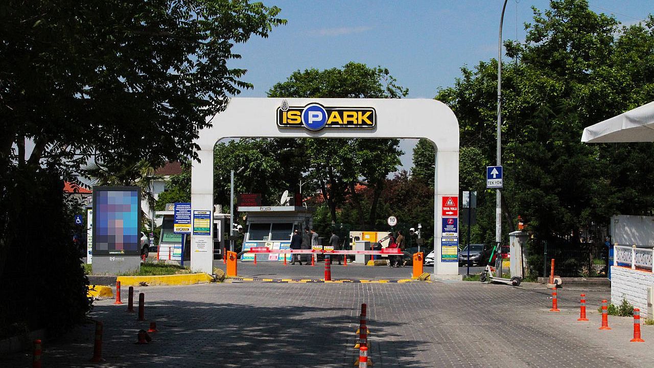 İstanbul’da Otopark ve Mezarlık Ücretlerine Büyük Zam