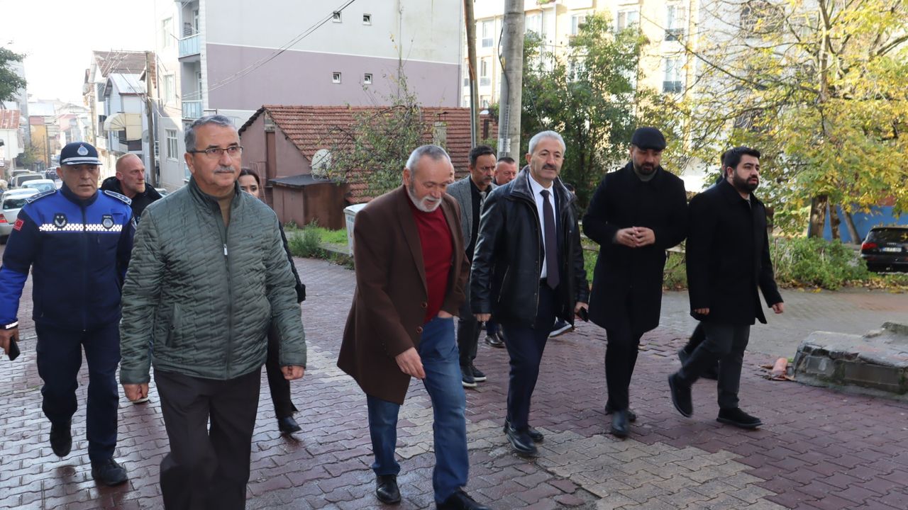 İzmit Belediyesi Doğan Mahallesi’nin Taleplerini Yerinde Dinledi