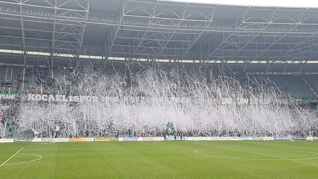Kocaelispor’dan Kasımpaşa maçına görsel şov çağrısı: “Konfetini al, maça gel!”