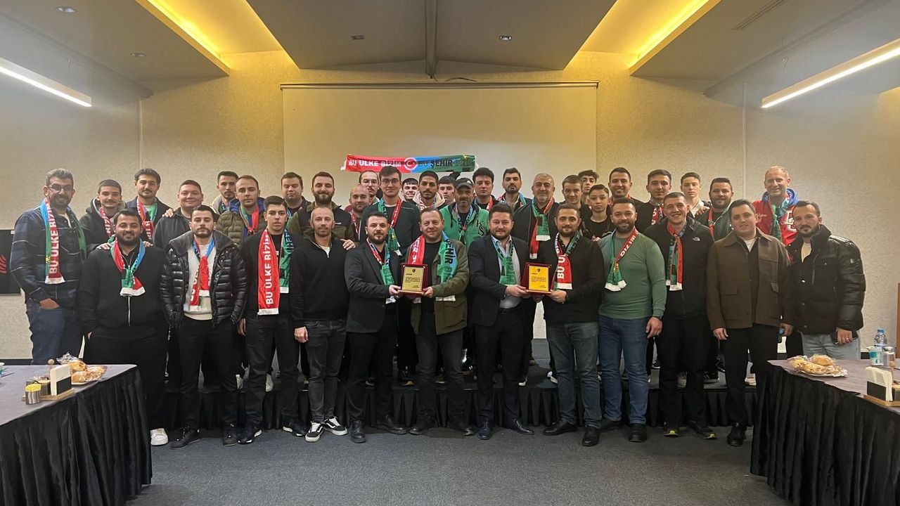 Kocaelispor’dan Tarihi Koreografiye Teşekkür Yemeği