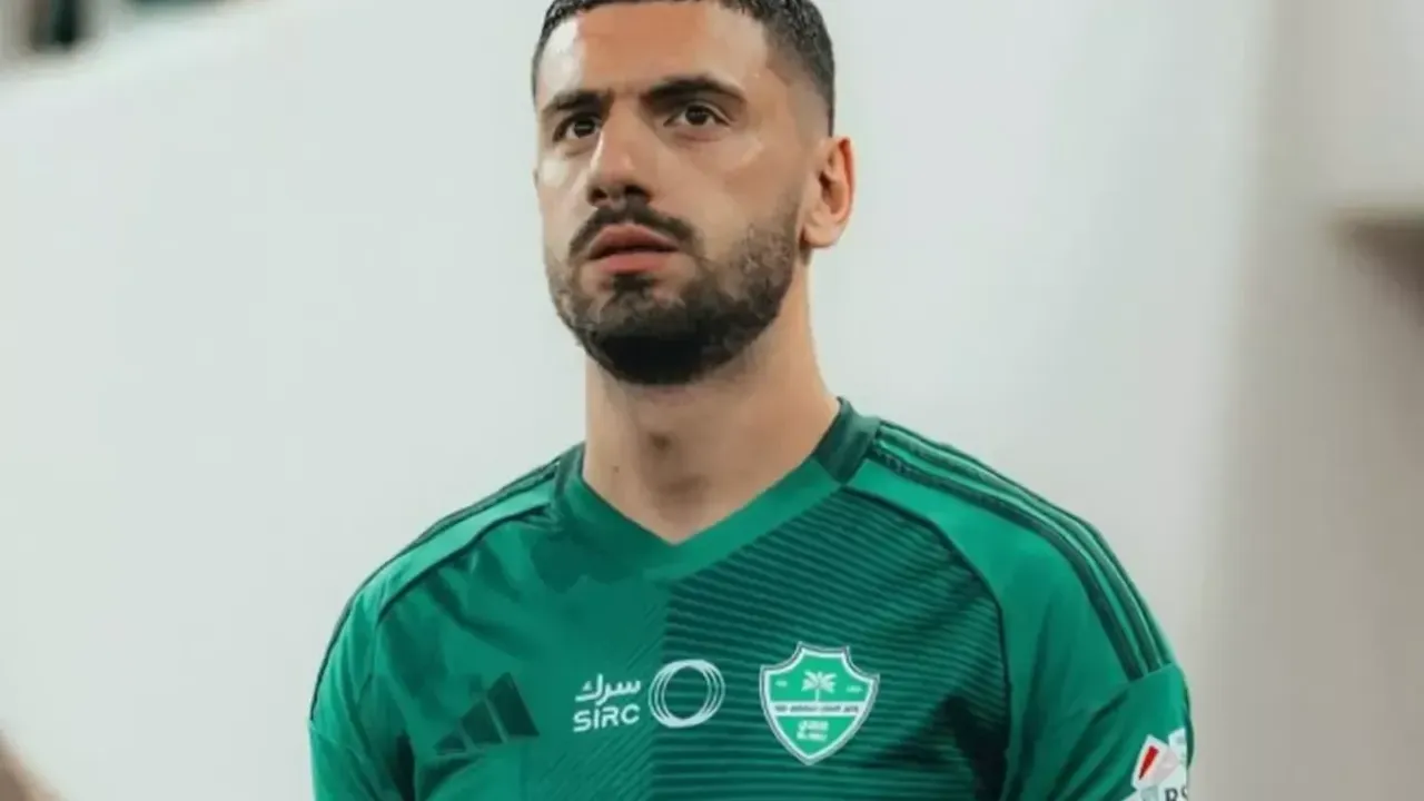 Karamürselli Merih Demiral, Al Ahli ile 2029’a Kadar Sözleşme Uzattı!