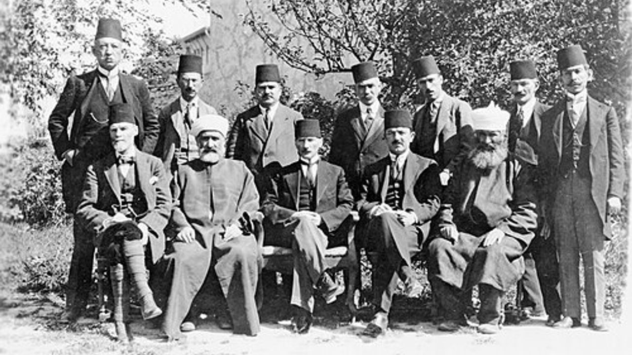 Heyet-i Temsiliye Nedir? Milli Mücadele’deki Rolü ve Tarihsel Önemi