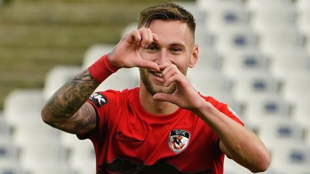 Selçuk İnan, Denis Draguş’u transfer listesine aldı