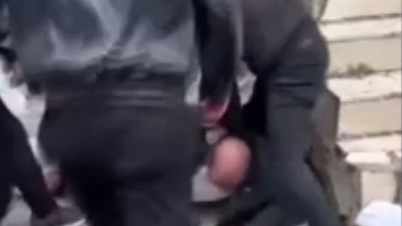 Tekme Tokat Saldırı Kamerada