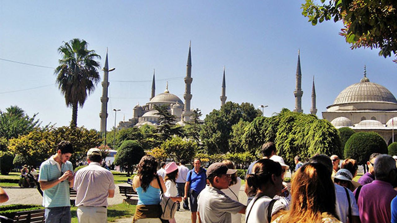 İstanbul’da Turistlere Sürpriz Düzenleme