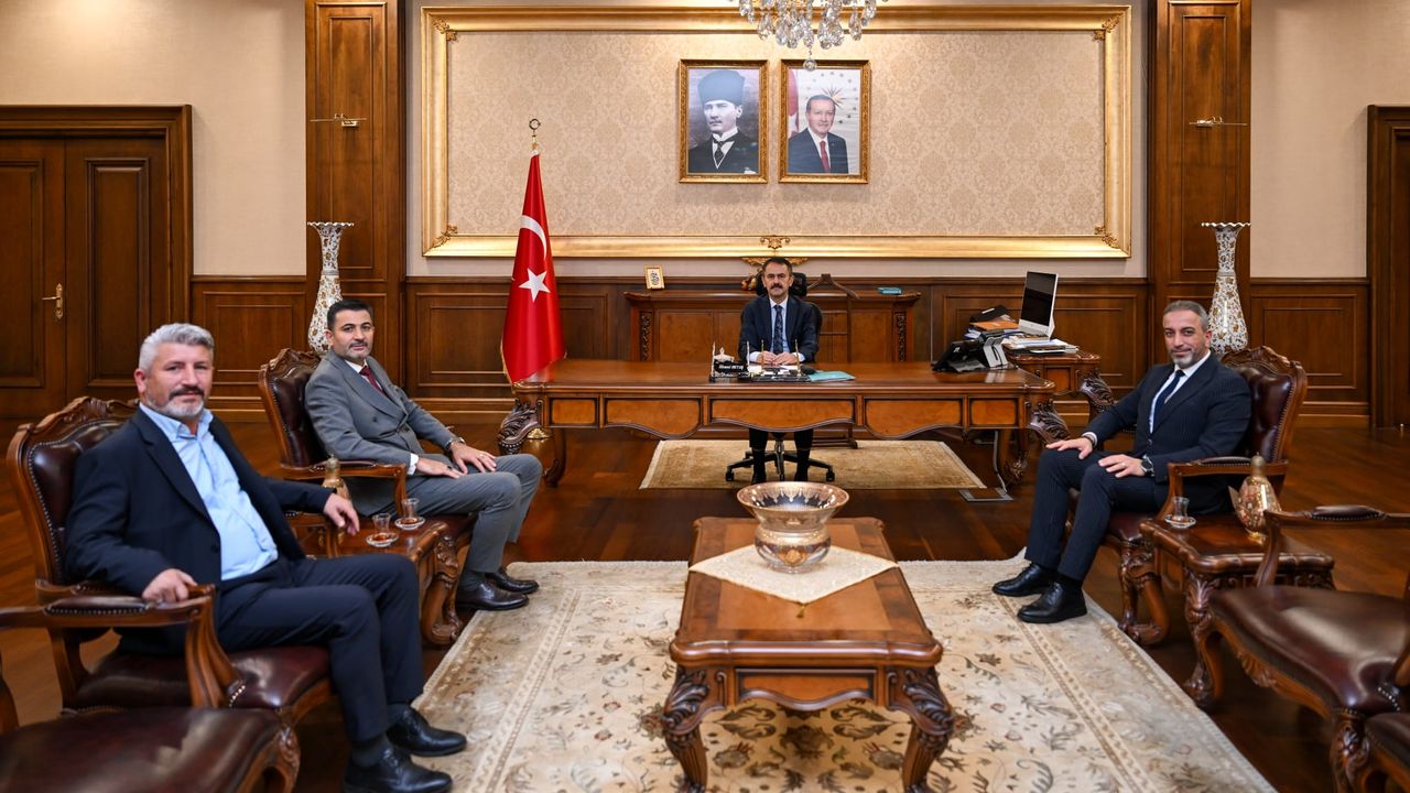 Kocaeli Simya Koleji Yönetiminden Vali Aktaş’a Ziyaret