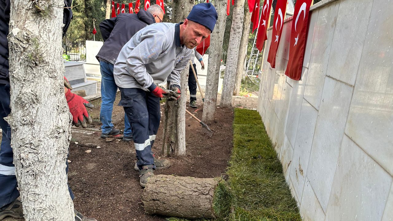 Gebze Şehitliği’nde Bakım ve Yenileme Çalışmaları Tamamlandı
