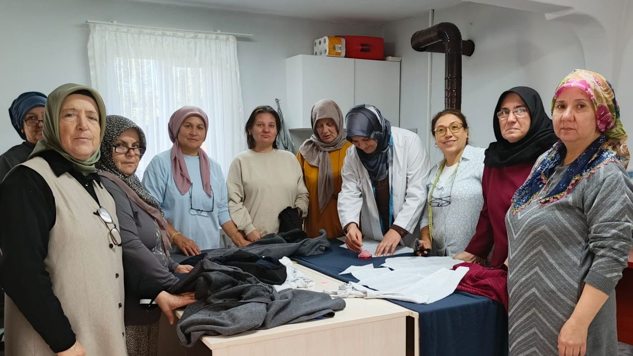 İZMEK, yeni kurs merkezleriyle kadınlara daha fazla ulaşıyor