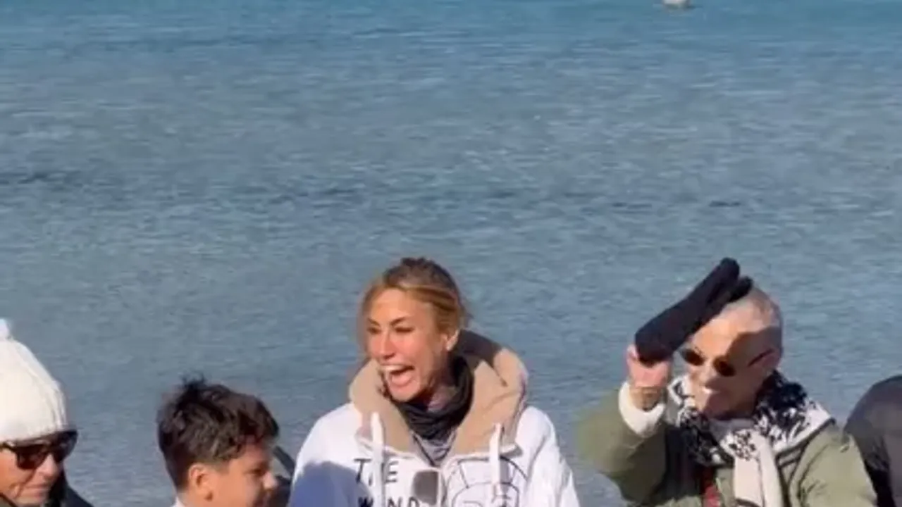 Çağla Şıkel Doğum Gününde Hayalini Gerçekleştirdi