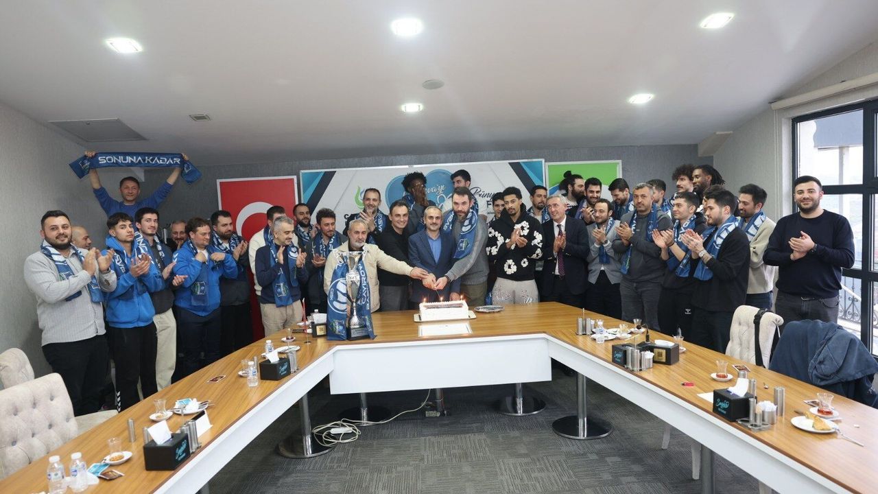 Kocaeli spor tarihine geçti: Çayırova, Federasyon Kupası’nı kazandı