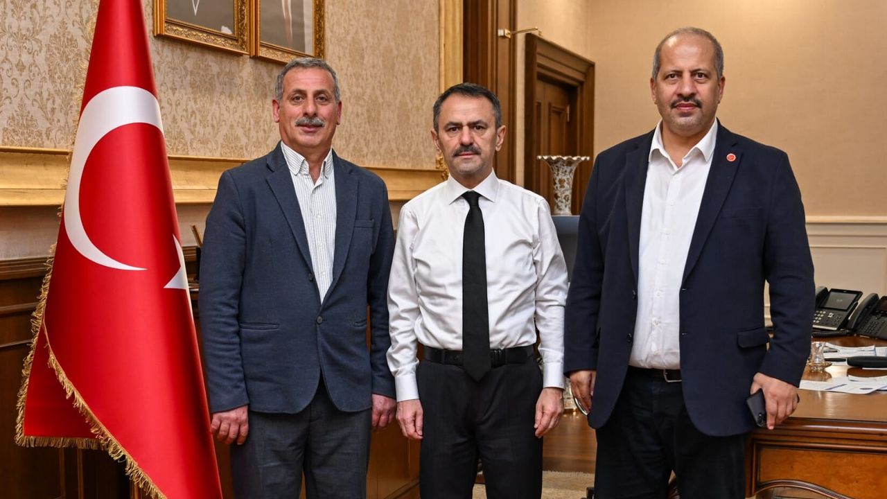 Yenidoğan Mahalle Muhtarı ve Dernek Başkanından Vali Aktaş’a Ziyaret