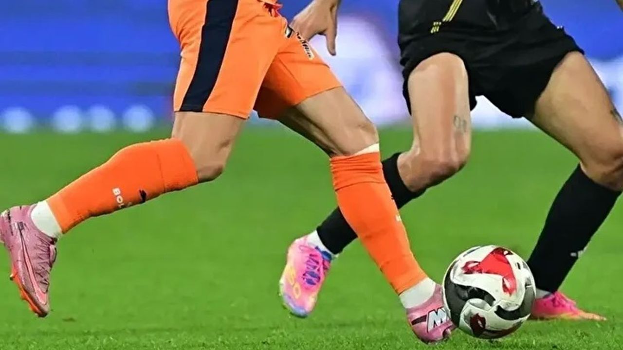 Bugün Hangi Maç Saat Kaçta Hangi Kanalda? 18 Ocak Pazar|| Programı Kaçıran Üzülür