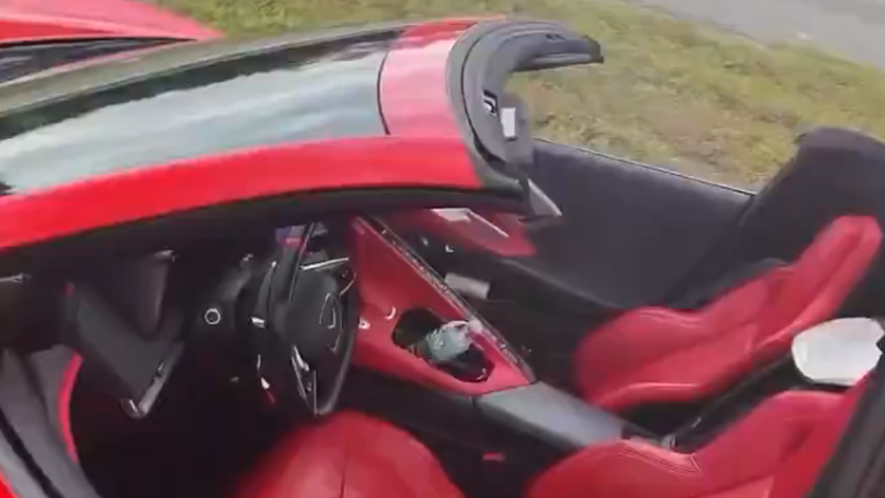 ABD’de Seyir Halindeki Otomobil Alevlere Teslim Oldu