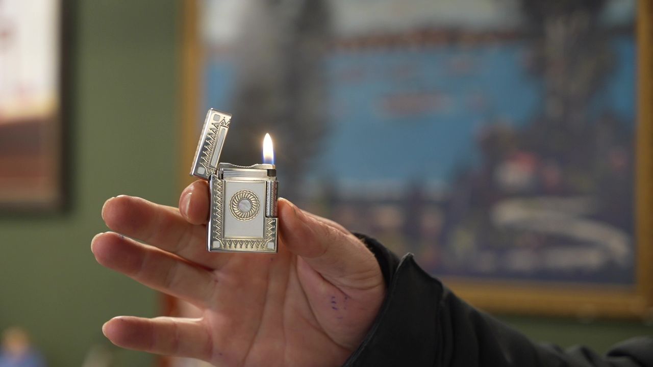 Merakla başladı, tutkuya dönüştü: İzmitli koleksiyoner geçmişi gelecekle buluşturuyor