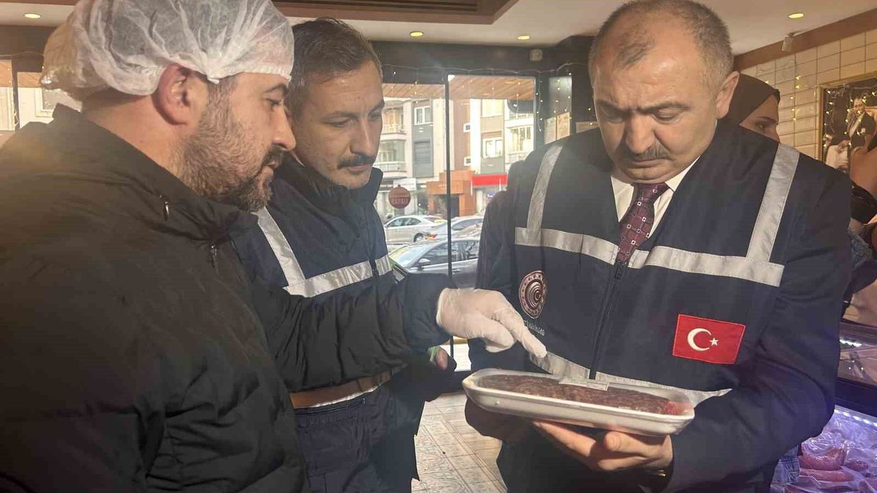 Ramazan öncesi et satışlarına sıkı takip: İstanbul'da binlerce işletme denetlendi