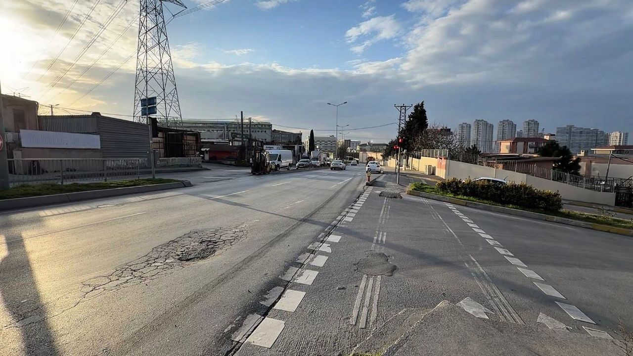 Tırın altında kaldı mucizevi şekilde kurtuldu