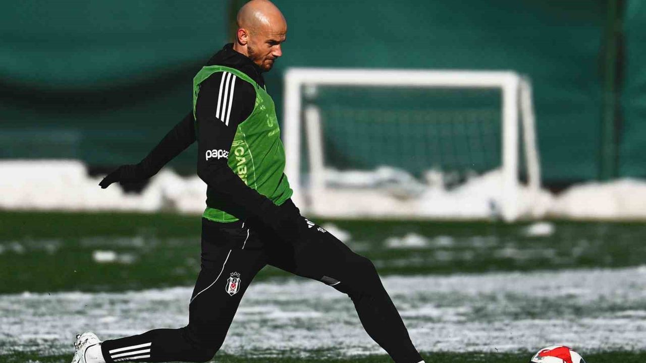 Beşiktaş Antalya Yolcusu: Sergen Yalçın’dan Yoğun Tempo