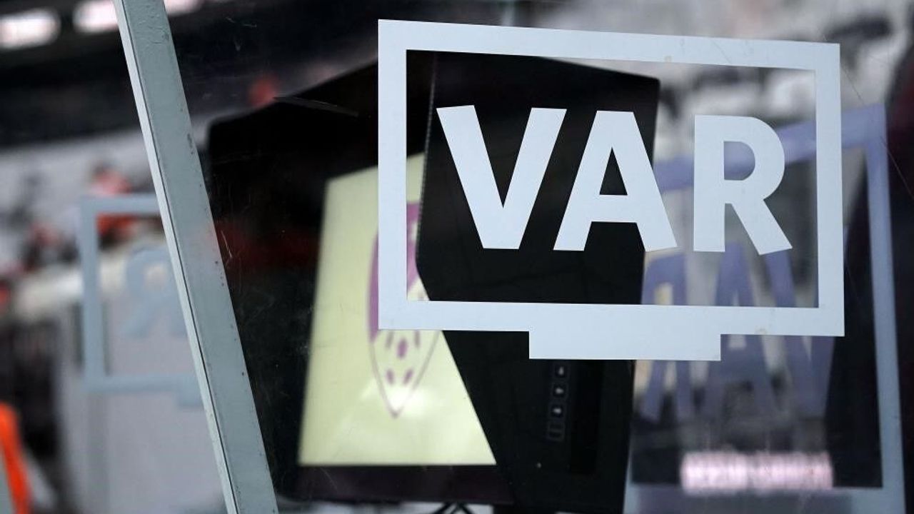 Beşiktaş ile Konyaspor maçında VAR görevini Davut Dakul Çelik yapacak