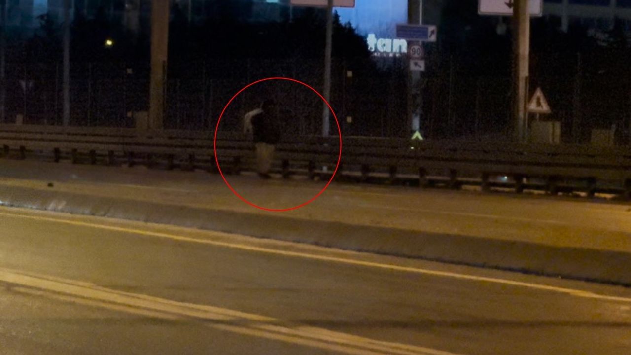 Beylikdüzü E-5'te tehlikeli yürüyüş