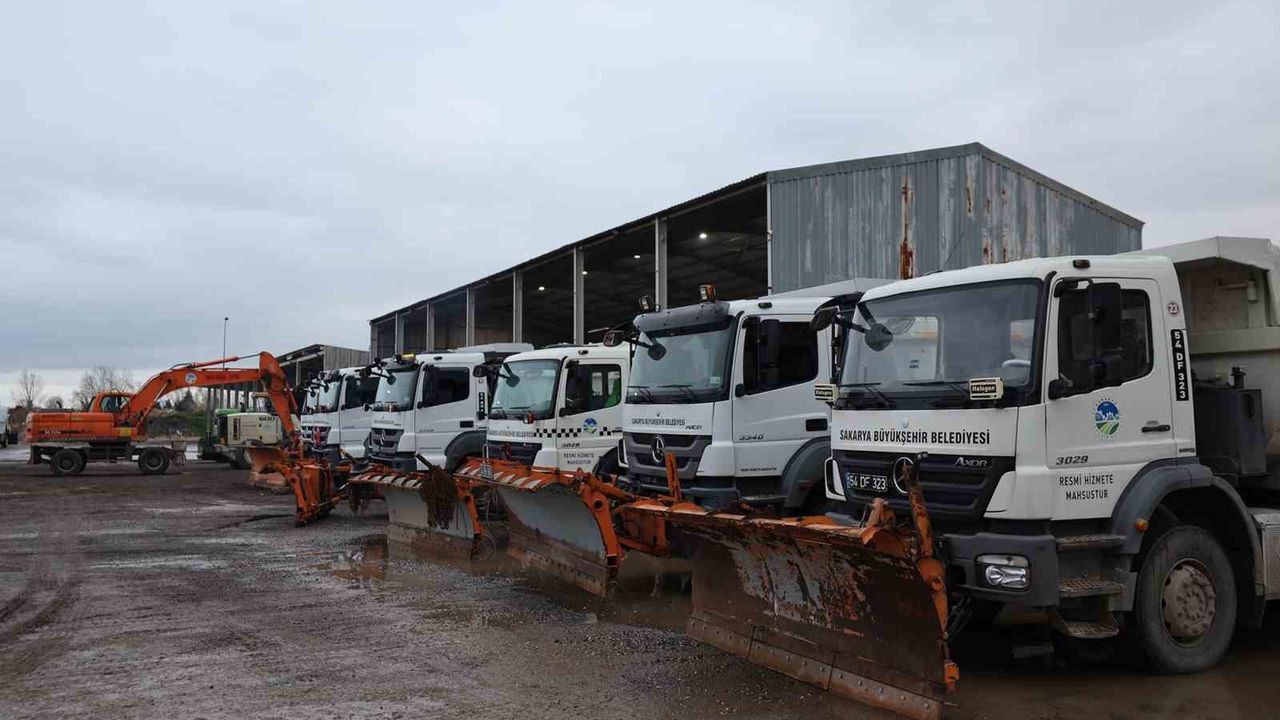 Büyükşehir kar mesaisine hazır