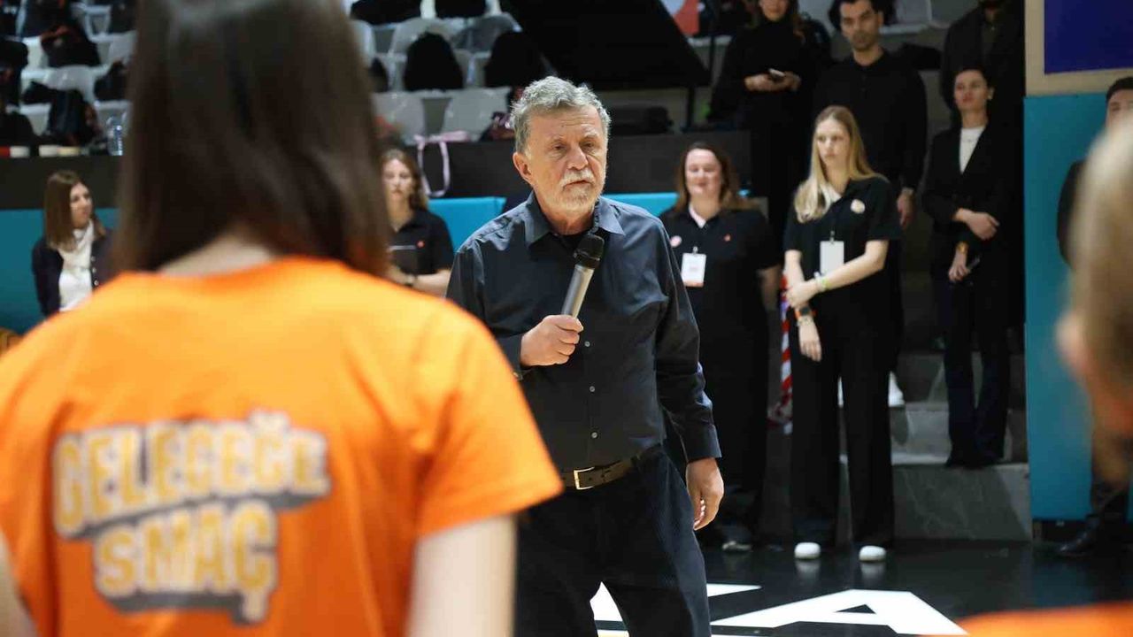 Eczacıbaşı Geleceğe Smaç Turnuvası, Antalya’da genç voleybolcuları buluşturdu