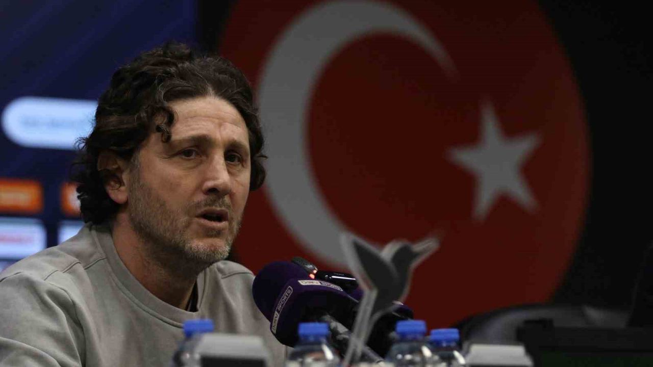 Fatih Tekke: "Muçi'nin Golü Allah'ın Lütfuydu, Kocaelispor Galibiyeti Hak Edebilirdi"