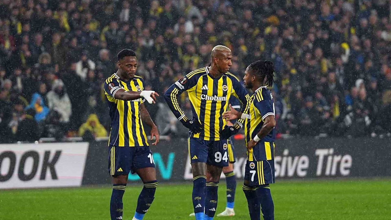 Fenerbahçe, Avrupa Ligi'nde 2. mağlubiyetini aldı