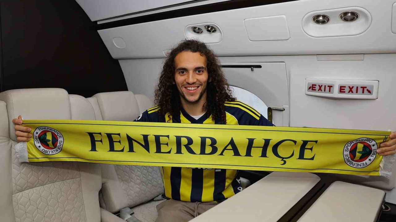 Guendouzi İstanbul’a Ayak Bastı! Fenerbahçe Transferi Bitiriyor